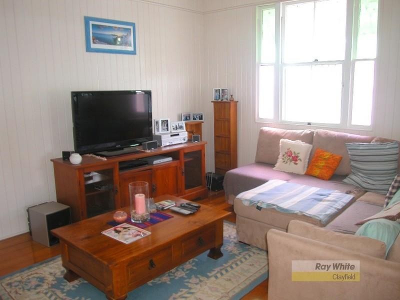 17 Stuckey Road, Clayfield QLD 4011