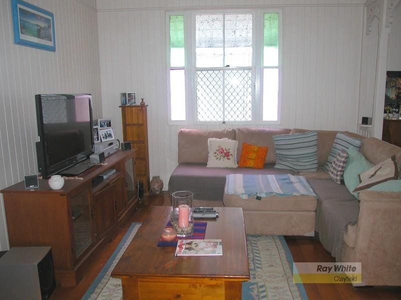 17 Stuckey Road, Clayfield QLD 4011