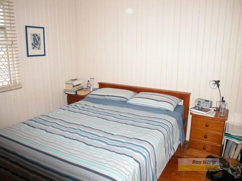 17 Stuckey Road, Clayfield QLD 4011