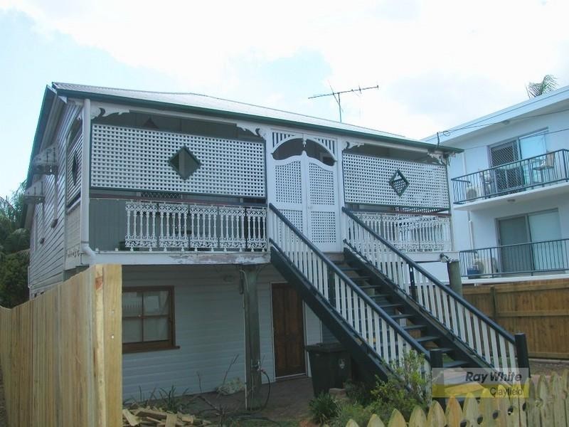 17 Stuckey Road, Clayfield QLD 4011