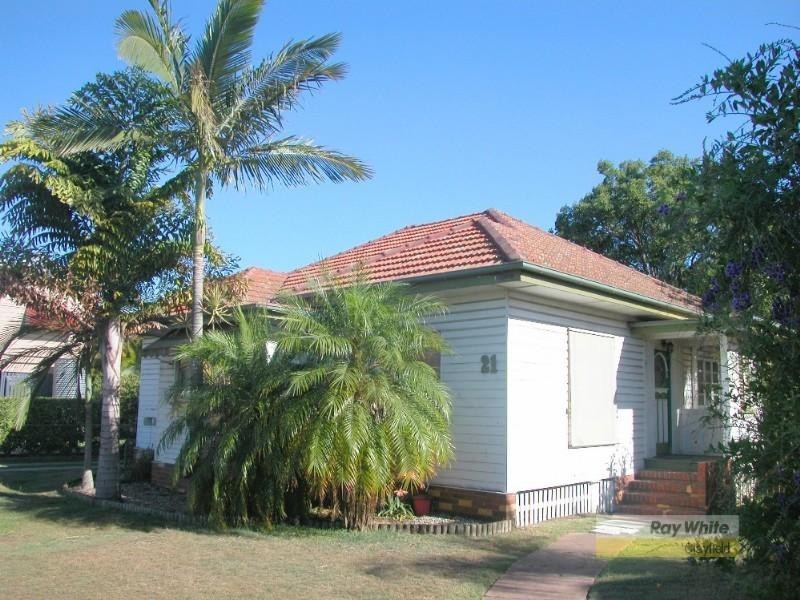 21 Hants Street, Hamilton QLD 4007