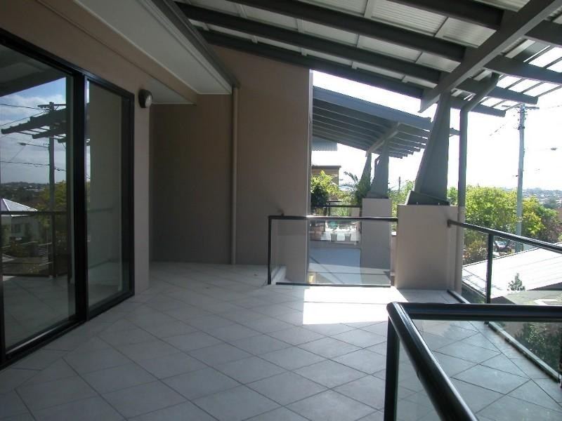 6/28 Stopford Street, Wooloowin QLD 4030