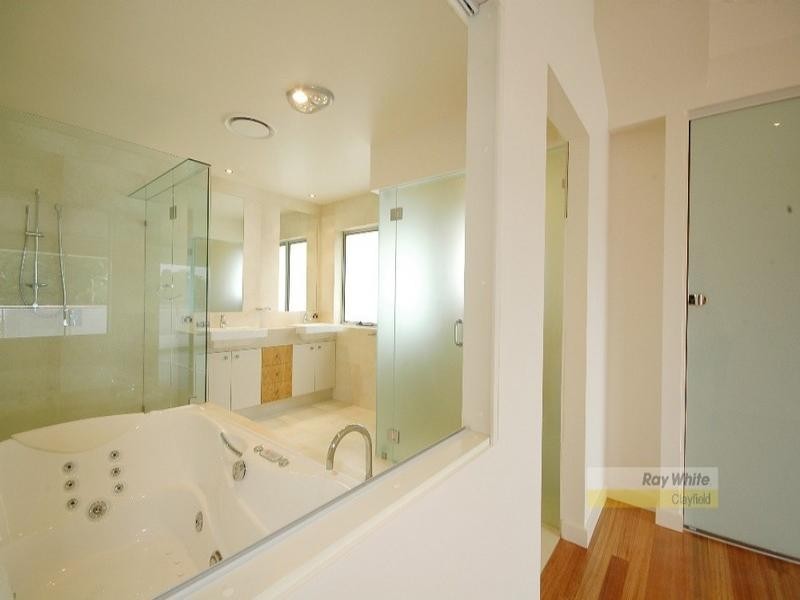 90 Upper Lanencaster Road, Ascot QLD 4007