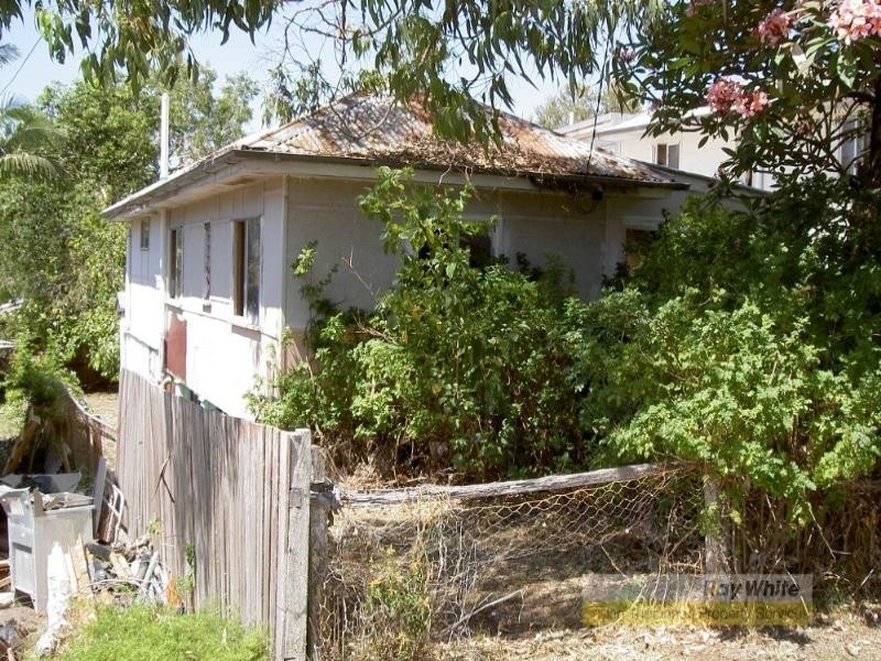 10 Arakurta Street, Lota QLD 4179