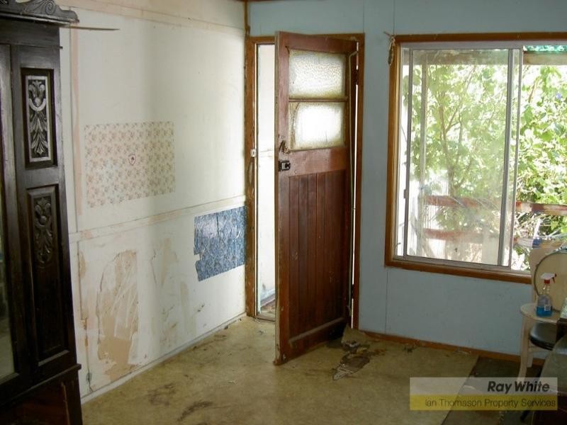 10 Arakurta Street, Lota QLD 4179