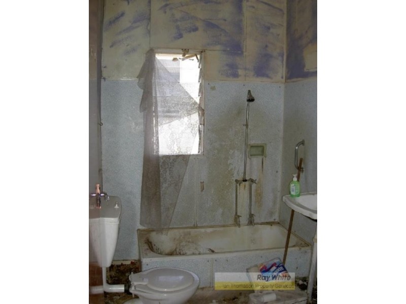 10 Arakurta Street, Lota QLD 4179