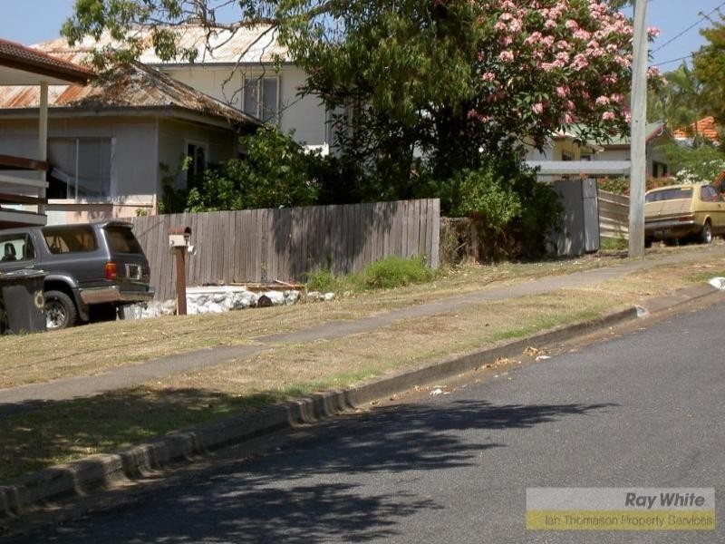 10 Arakurta Street, Lota QLD 4179