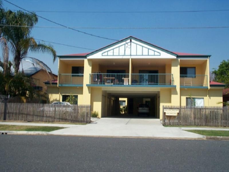 1/11 Wongara Street, Clayfield QLD 4011