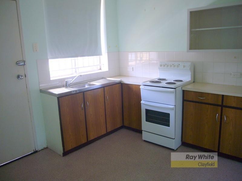 1/2 Franz Road, Clayfield QLD 4011