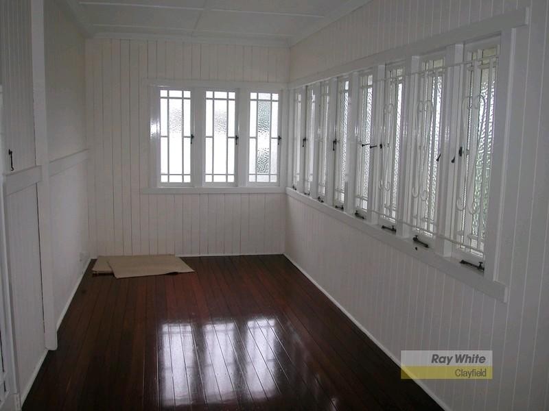 35 Liverpool Road, Clayfield QLD 4011