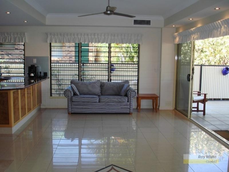 38 Blaikie Street, Hendra QLD 4011