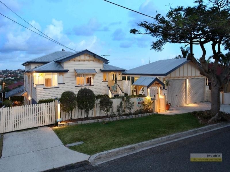 126 Beaconsfield Terrace, Gordon Park QLD 4031