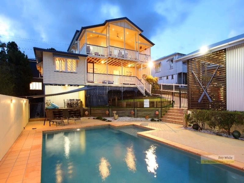 126 Beaconsfield Terrace, Gordon Park QLD 4031