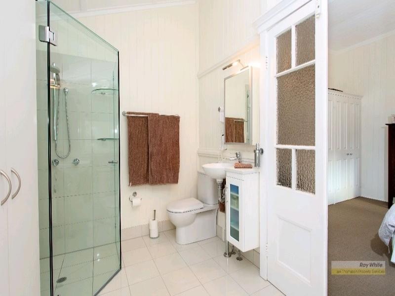 126 Beaconsfield Terrace, Gordon Park QLD 4031