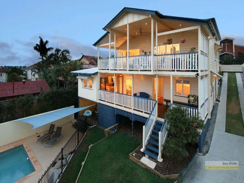 126 Beaconsfield Terrace, Gordon Park QLD 4031