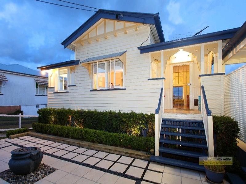 126 Beaconsfield Terrace, Gordon Park QLD 4031