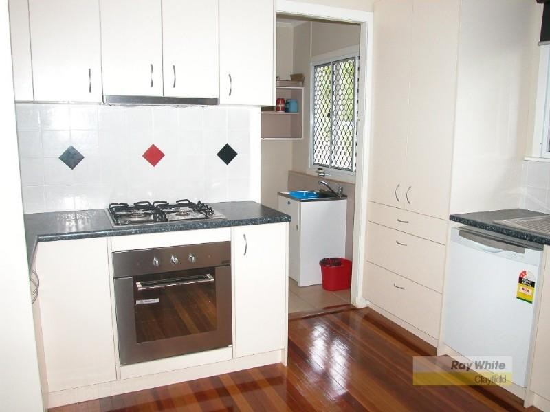 92 Pring Street, Hendra QLD 4011