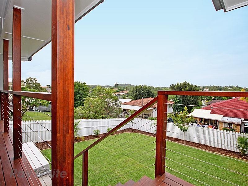 711 Rode Road, Chermside West QLD 4032