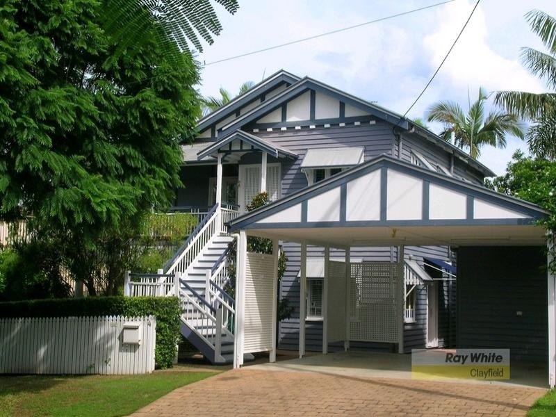 4 Derby Street, Hendra QLD 4011