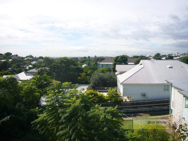 8/6 Barlow Street, Clayfield QLD 4011