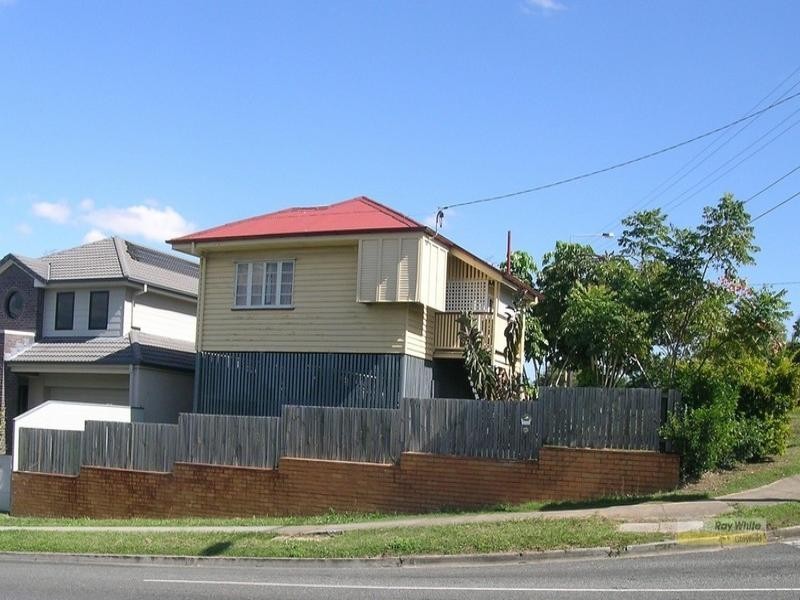 Wavell Heights QLD 4012