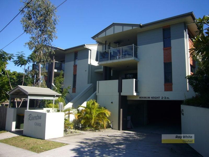 2/2 Riverton Street, Clayfield QLD 4011