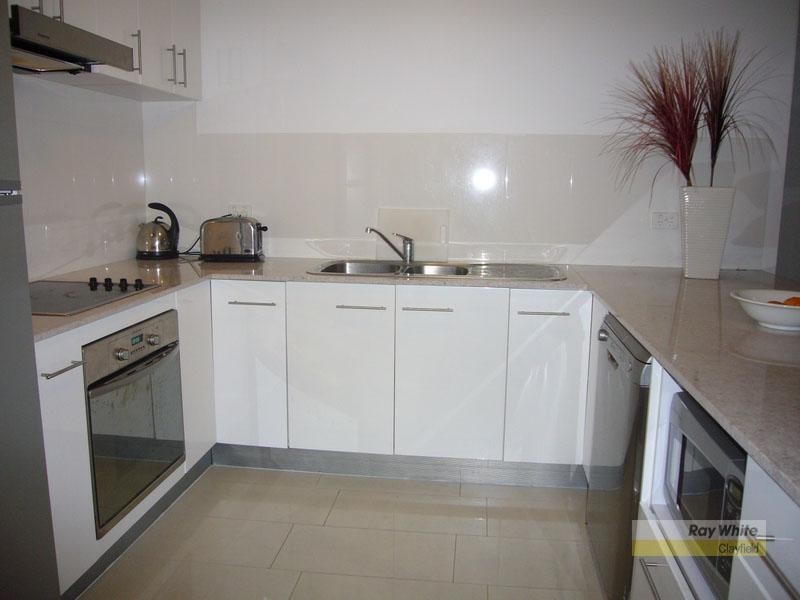 2/2 Riverton Street, Clayfield QLD 4011