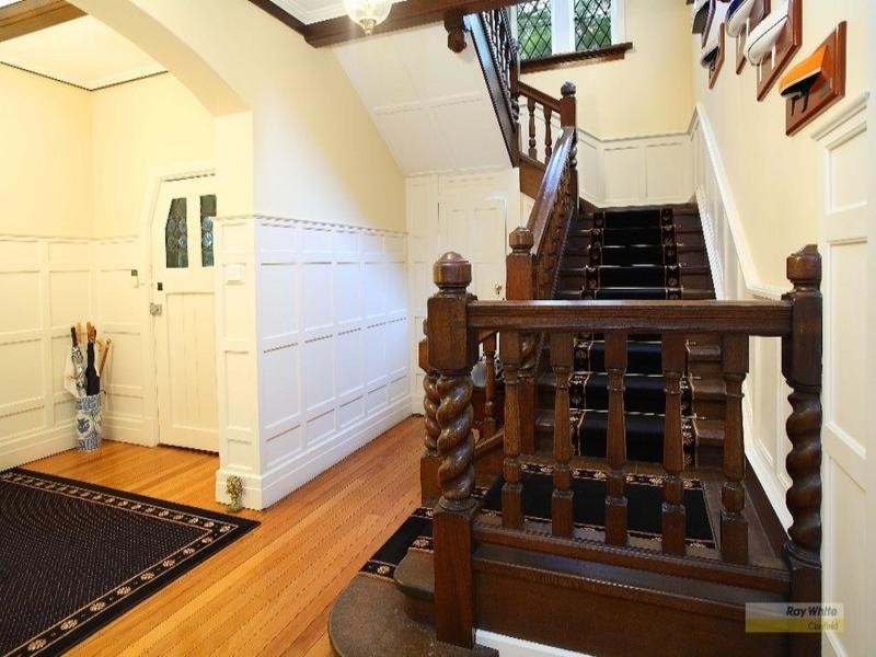 132 Windermere Road, Hamilton QLD 4007