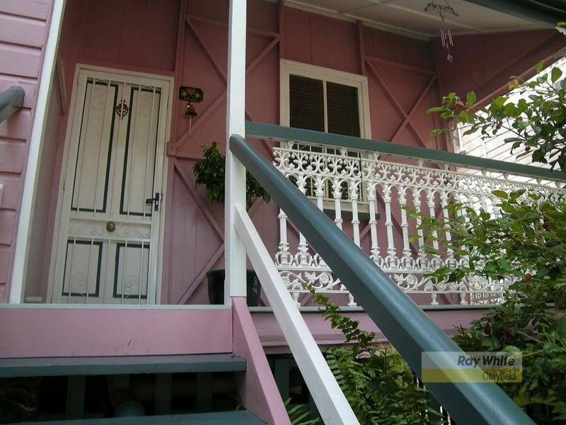 52 Adelaide Street, Clayfield QLD 4011