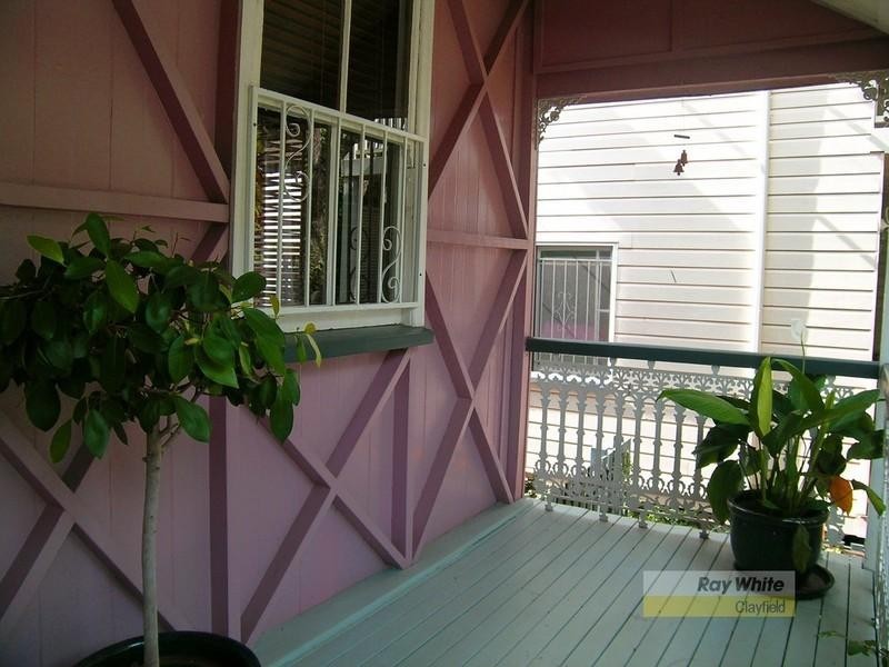 52 Adelaide Street, Clayfield QLD 4011