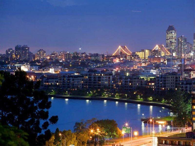 43 Queens Road, Hamilton QLD 4007