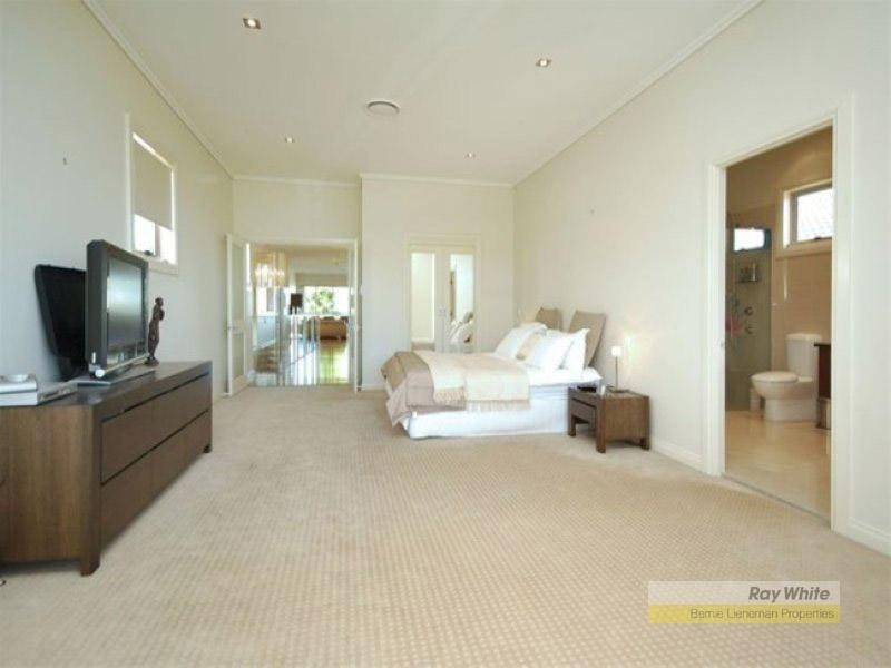 43 Queens Road, Hamilton QLD 4007