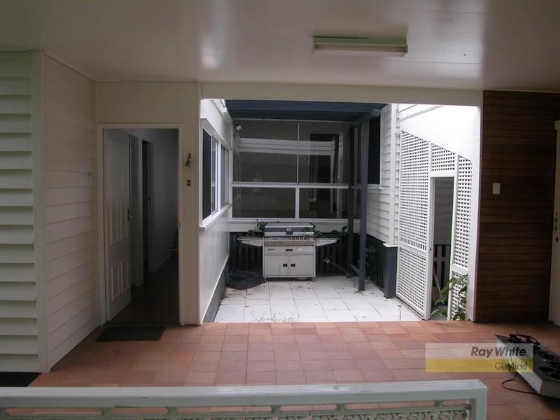 10 Lonsdale Street, Ascot QLD 4007