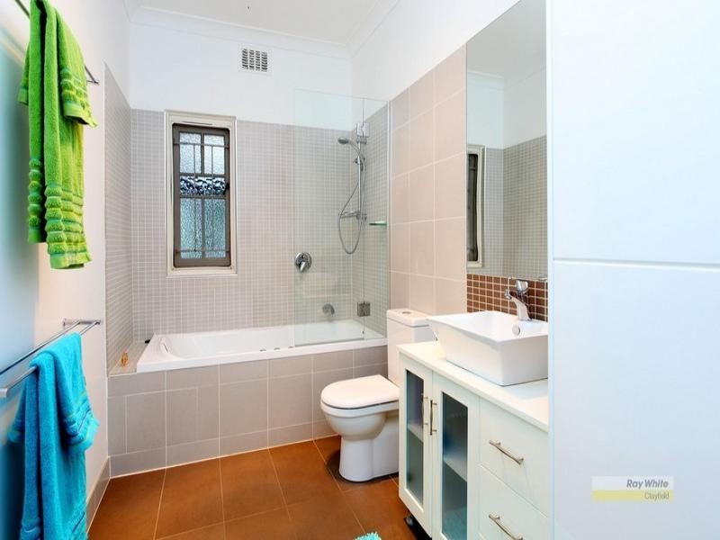 207 Kirby Road, Aspley QLD 4034