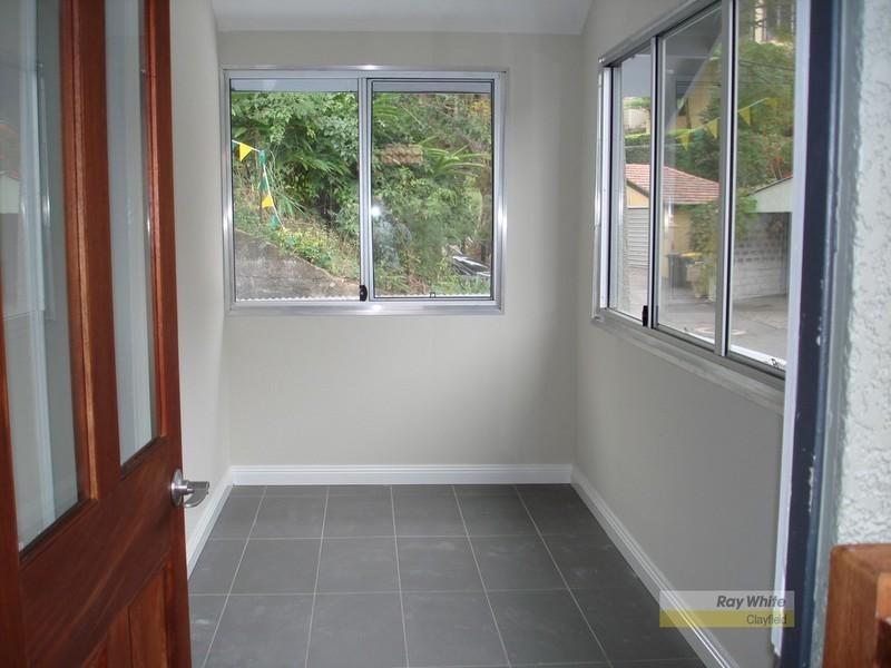 2/22 Arran Avenue, Hamilton QLD 4007