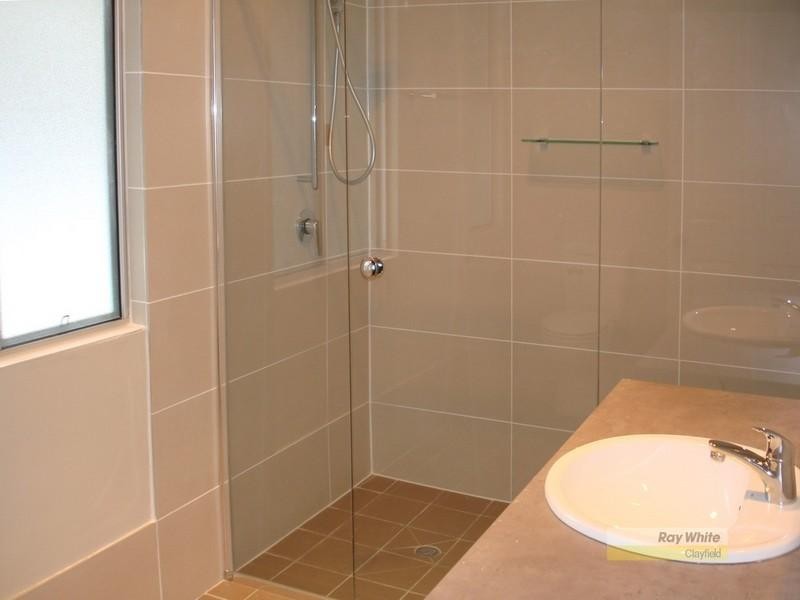 2/22 Arran Avenue, Hamilton QLD 4007