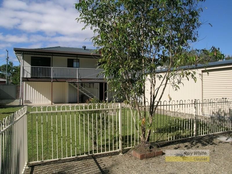 13 Windrest Street, Strathpine QLD 4500