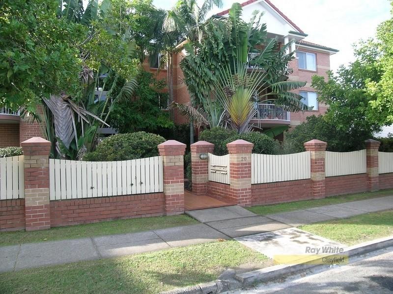 2/20 Dobson Street, Ascot QLD 4007