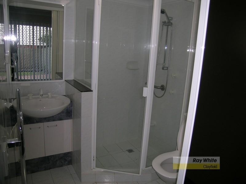 2/20 Dobson Street, Ascot QLD 4007