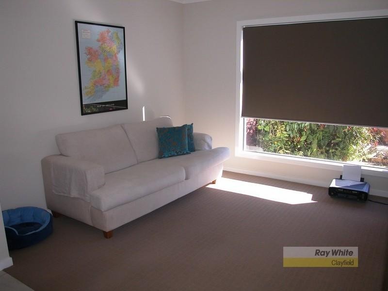 4 Sunny Avenue, Wavell Heights QLD 4012