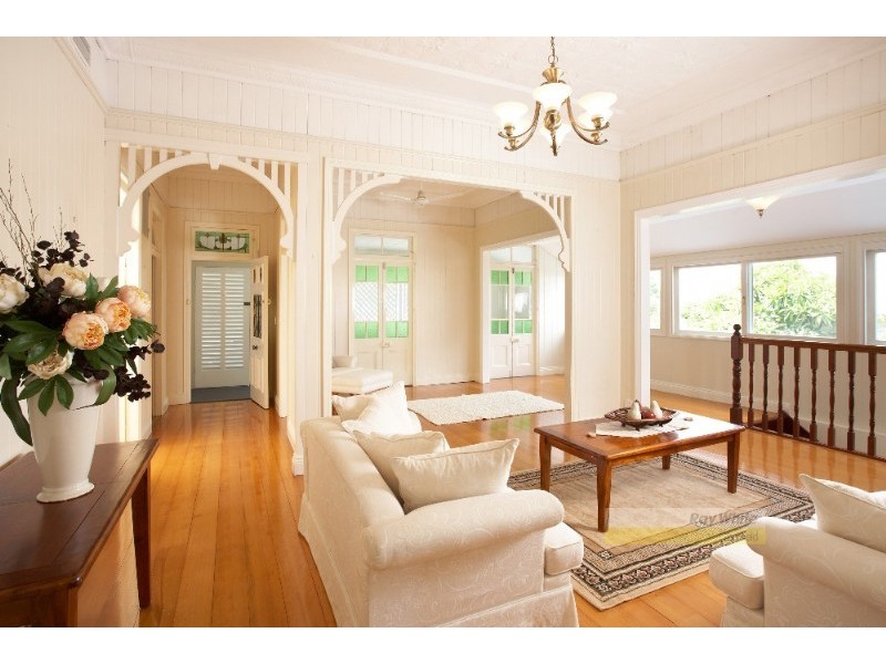 54 Wellington Street, Clayfield QLD 4011