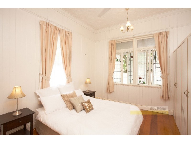 54 Wellington Street, Clayfield QLD 4011