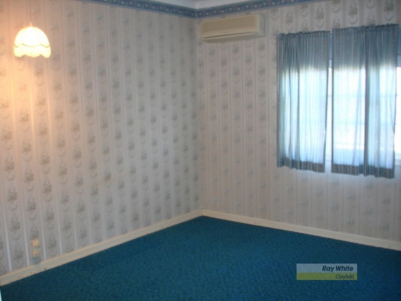 26 Edinburgh Castle Road, Kedron QLD 4031