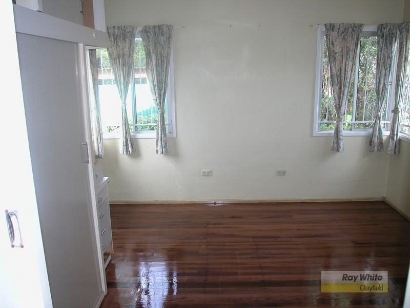 21 Ferguson Avenue, Northgate QLD 4013