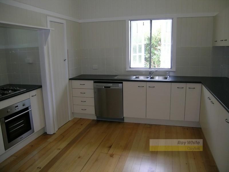 48 Woodville Street, Hendra QLD 4011