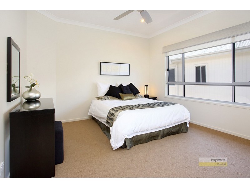 16 Lilley Street, Hendra QLD 4011