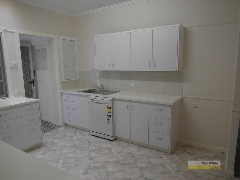 19 Sunny Avenue, Wavell Heights QLD 4012