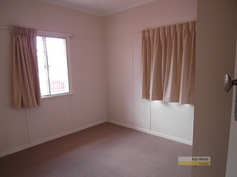 19 Sunny Avenue, Wavell Heights QLD 4012