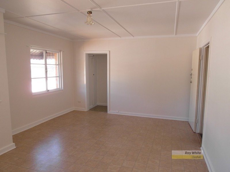 2/8 Station Street, Nundah QLD 4012