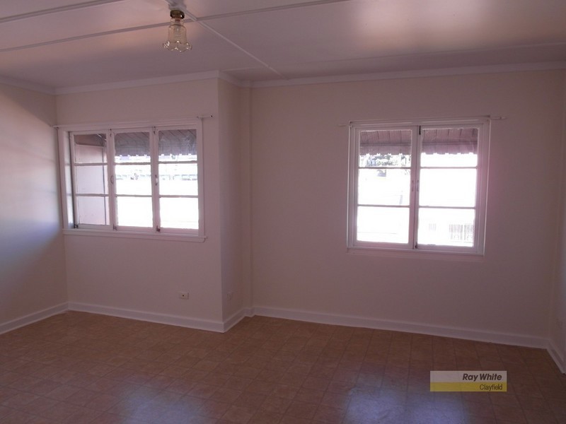 2/8 Station Street, Nundah QLD 4012